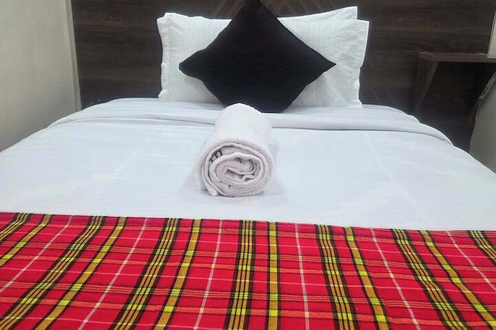 Room 5 of 49