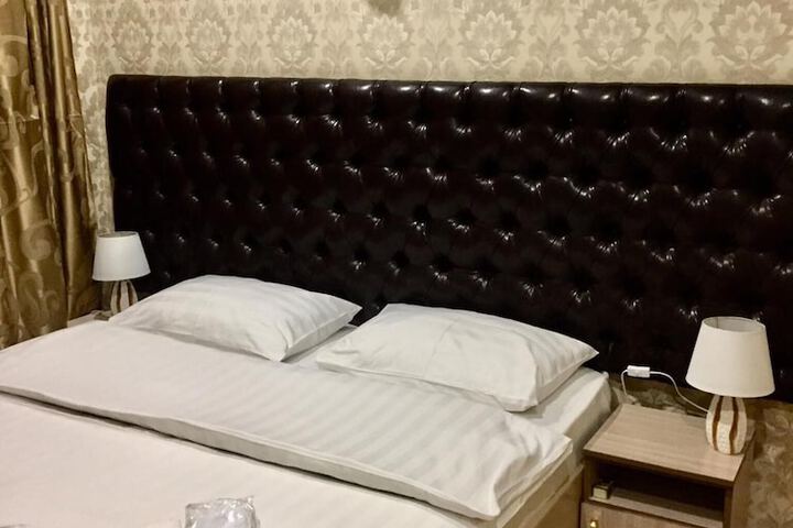 Room 37 of 53