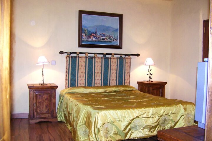 Room 4 of 46