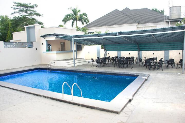 Pool 9 of 11