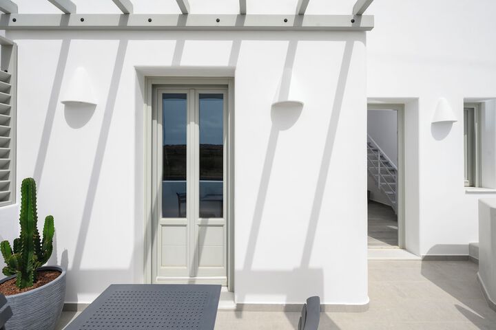 Terrace/Patio 44 of 86