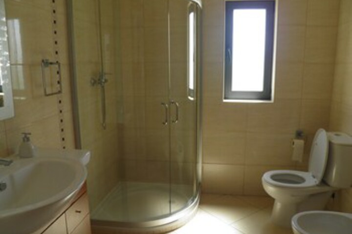 Room 3 of 29