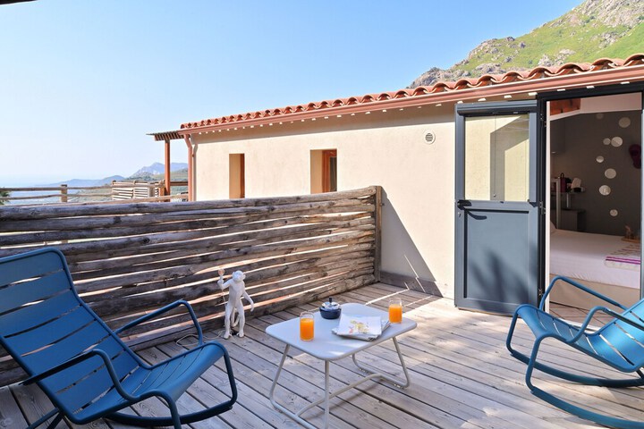 Terrace/Patio 48 of 83