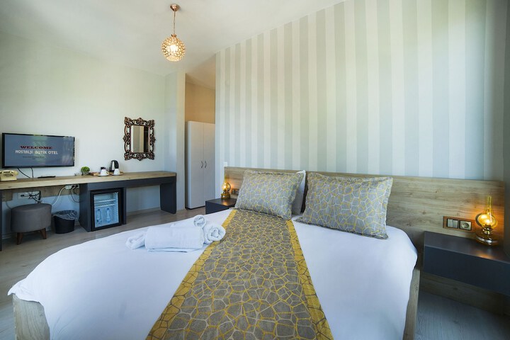 Room 29 of 59