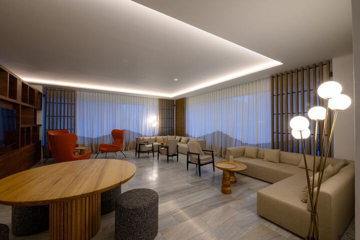 Hotel Interior 6 of 69