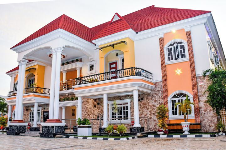 Hotel 28 of 28