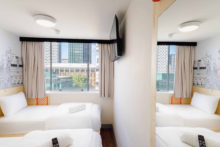 Room 25 of 55