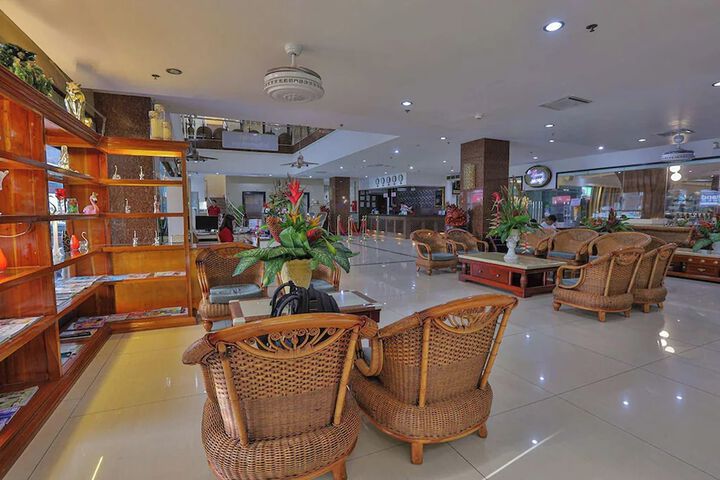 Hotel Interior 4 of 61