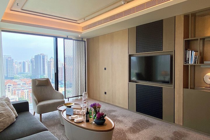 Room 43 of 112