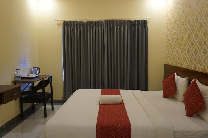 Room 32 of 128
