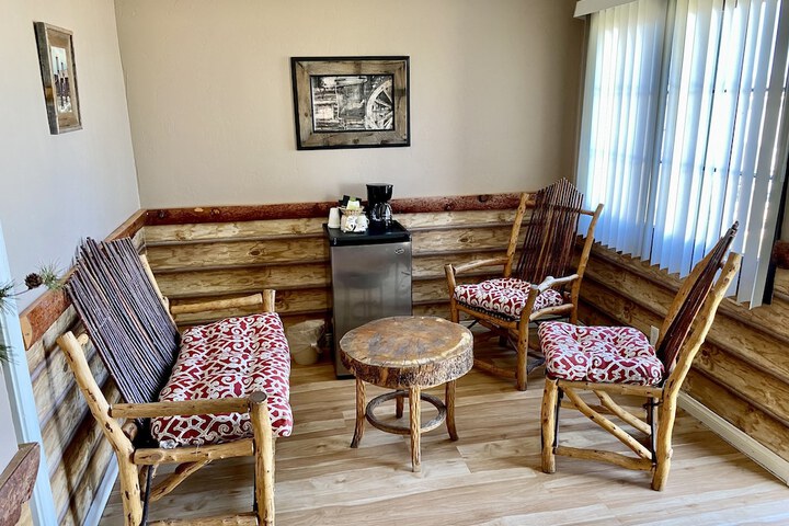 Room 45 of 116