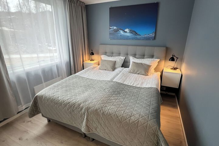 Room 104 of 159