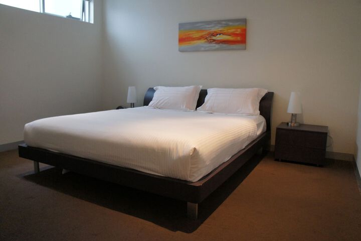 Room 7 of 26