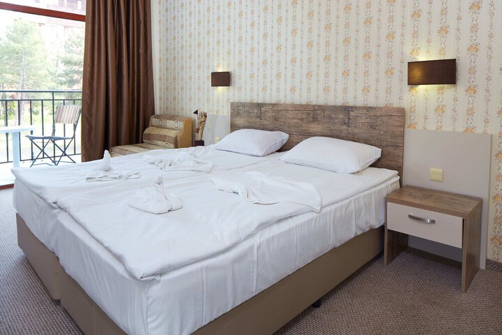 Room 7 of 23