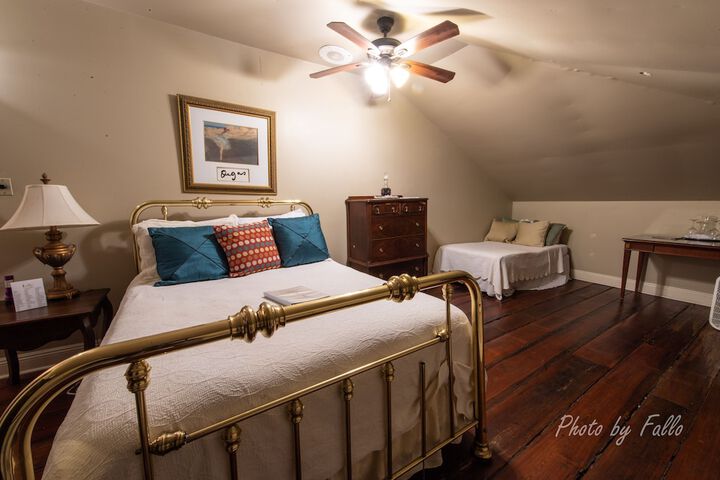 Room 22 of 156