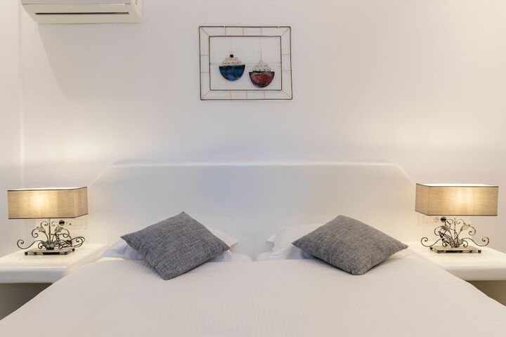 Room 14 από 97