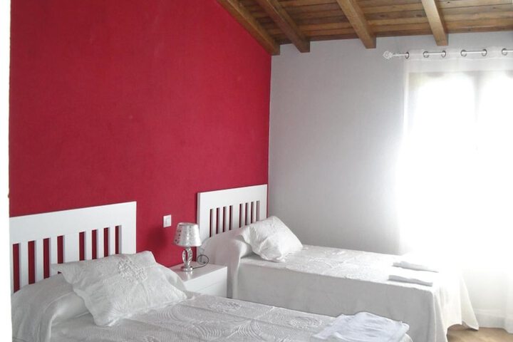 Room 10 of 61