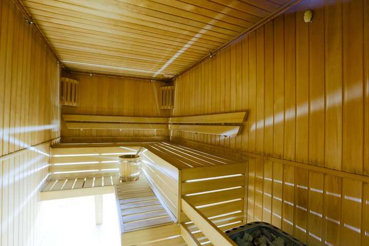 Spa 56 of 74
