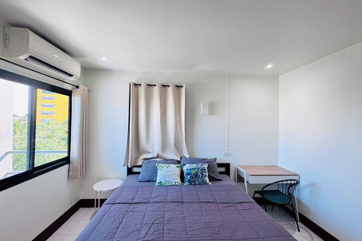 Room 17 of 21