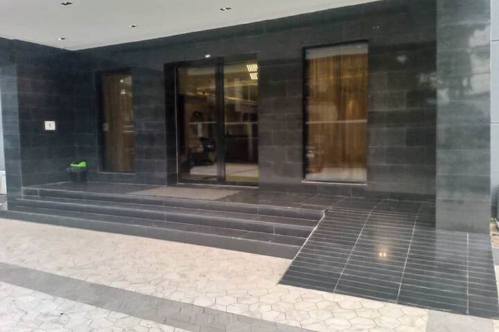 Hotel 2 of 17