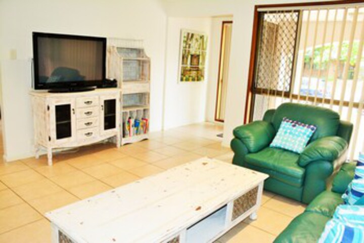 Room 10 of 15