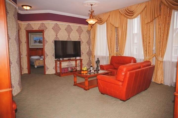 Room 43 of 113