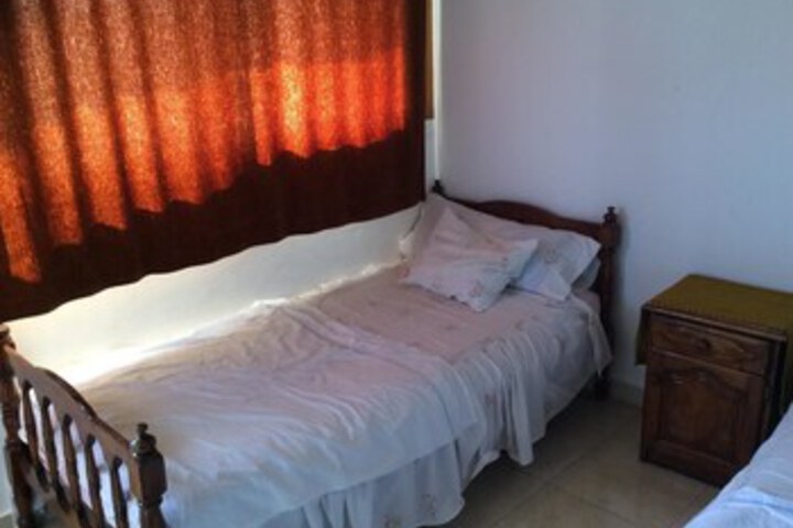 Room 25 of 35