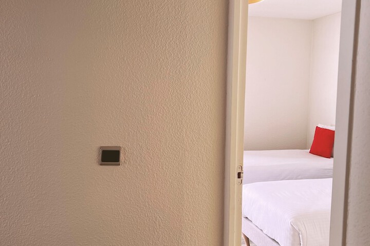 Room 54 of 128