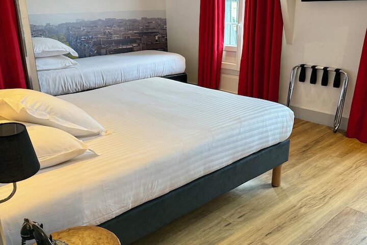 Room 80 of 105