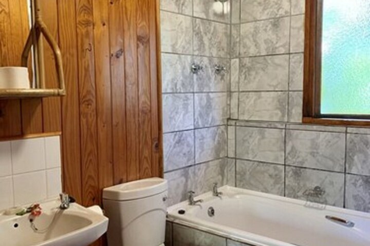 Room 16 of 47