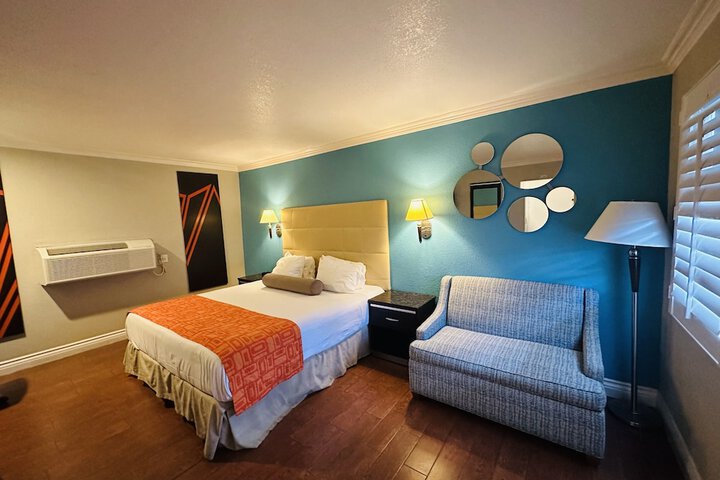 Signature King Bed (34 of 39)