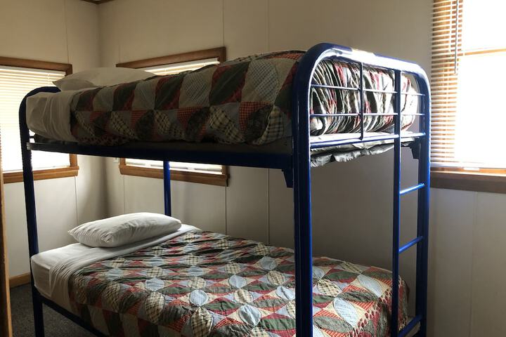 Room 22 of 97