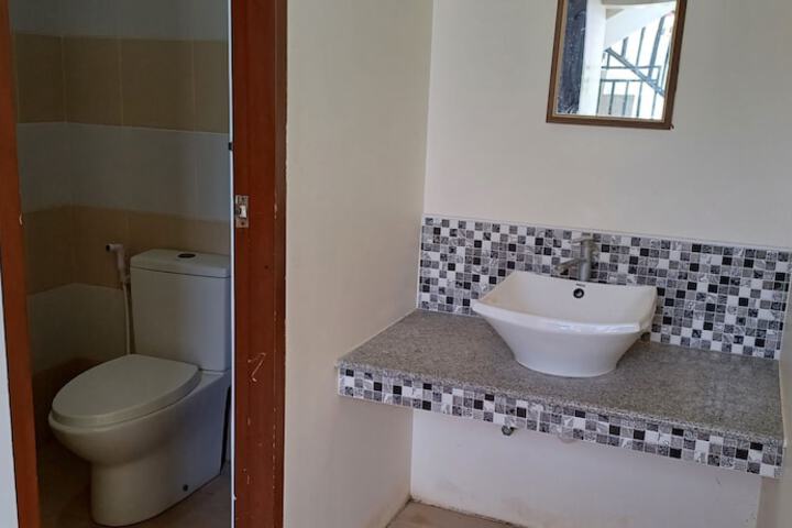 Room 17 of 23