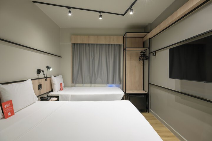 Room 12 of 56