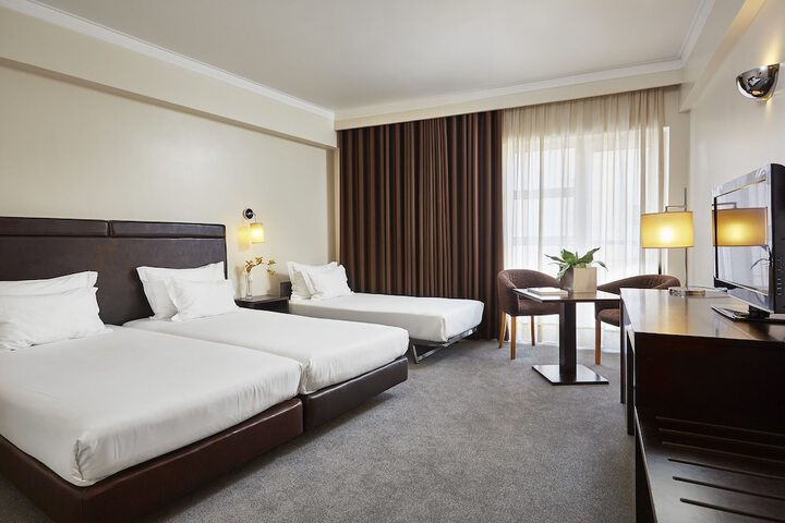 Room 21 of 89