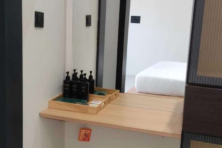 Room 26 of 72