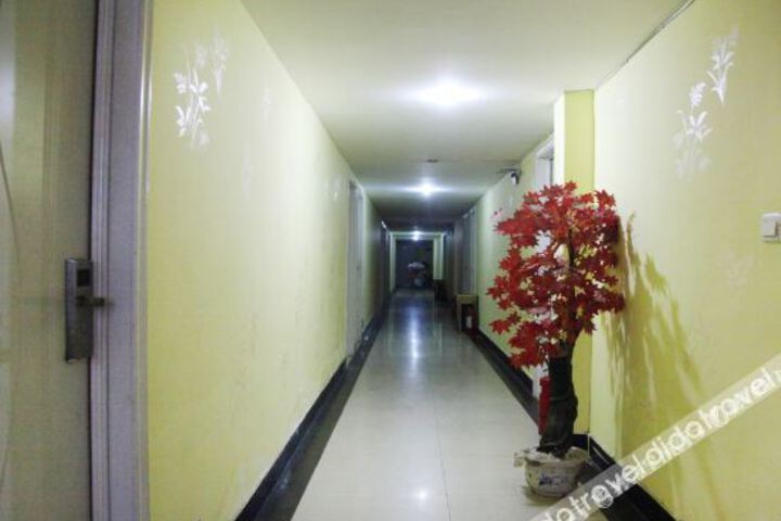 Hotel Interior 4 of 9