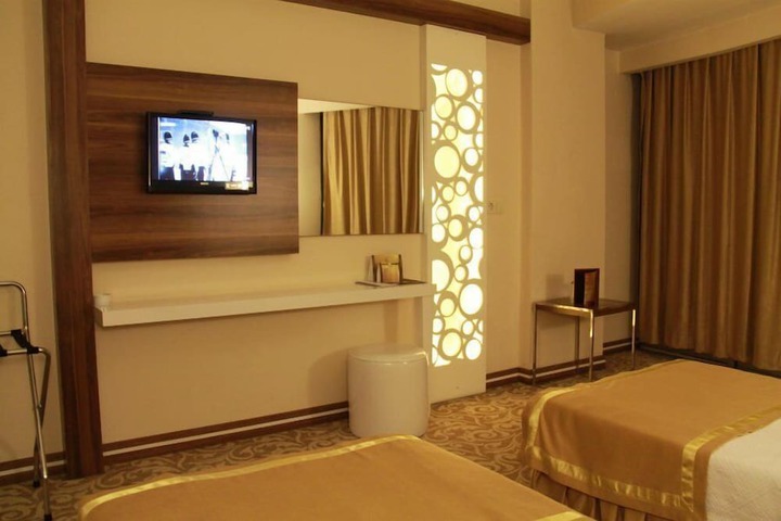 Room 25 of 75