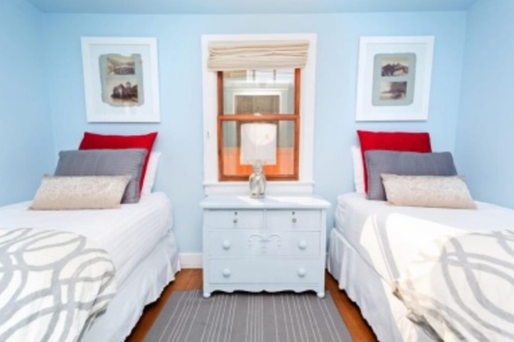 Room 587 of 671