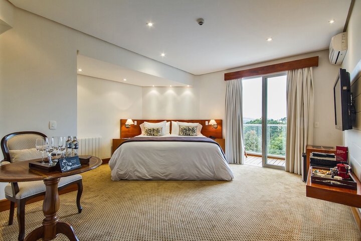 Room 3 of 55