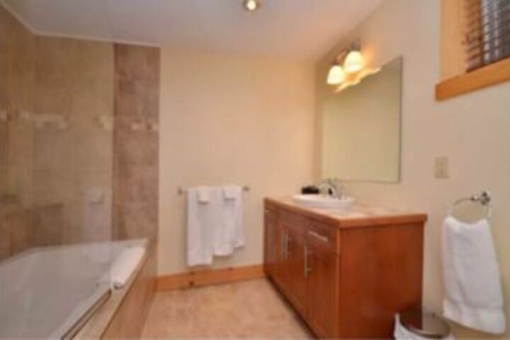 Room 2 of 11