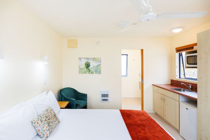Room 22 of 54