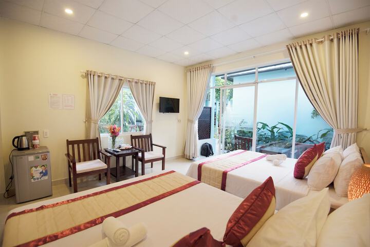 Room 16 of 50