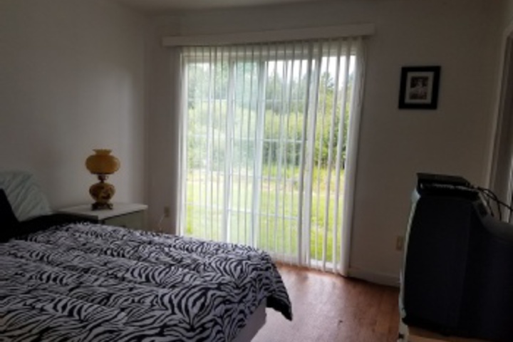 Room 310 of 516