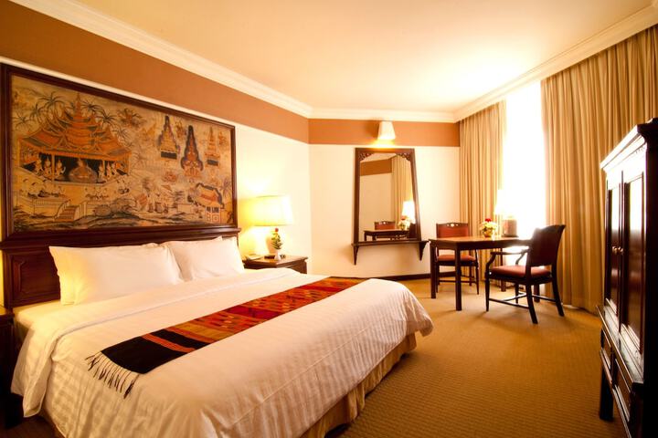 Room 22 of 50