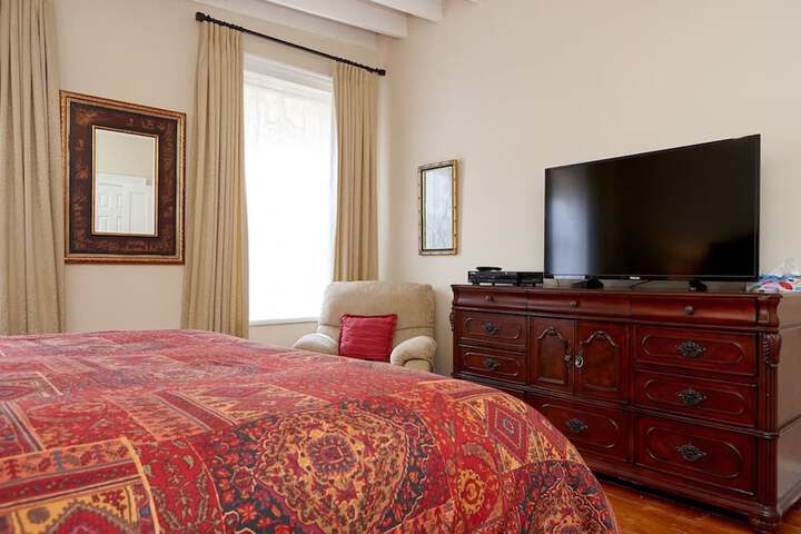 Room 4 of 45