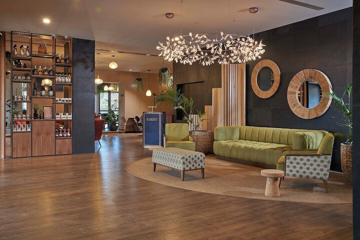 Lobby Photos