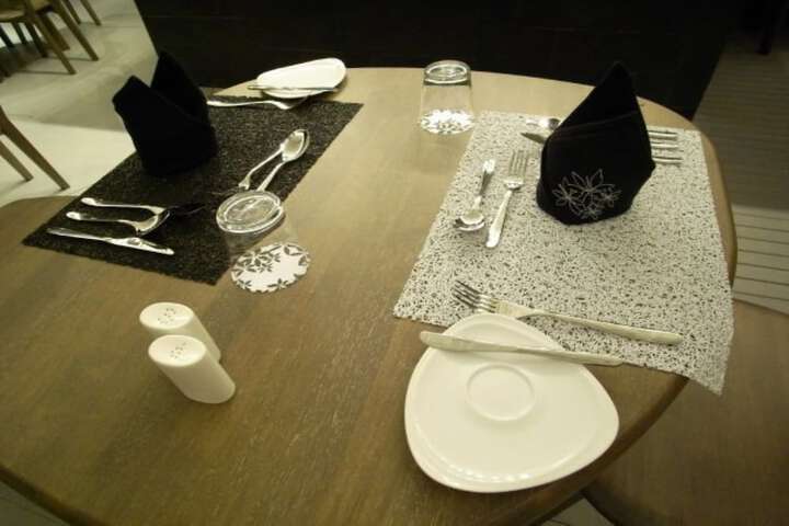 Dining 45 of 75