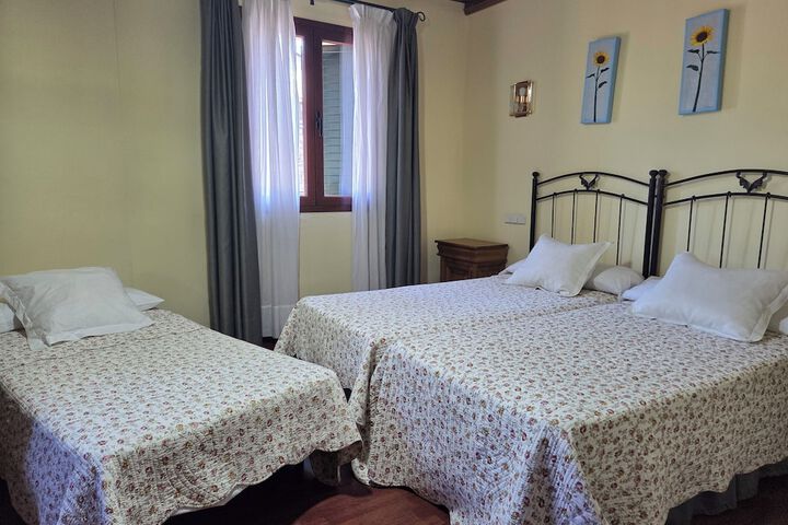Room 7 of 15
