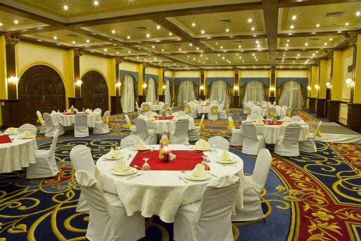 Ballroom/Hall 30 of 41